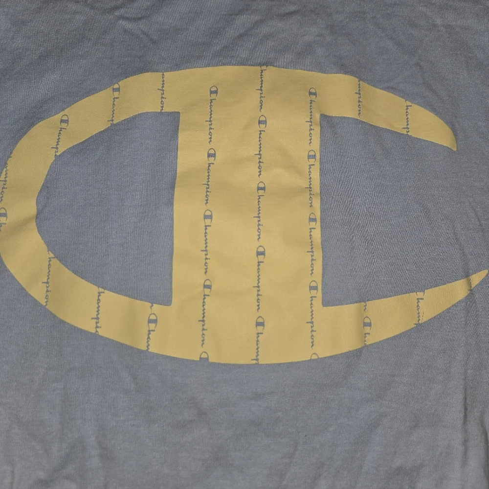 Champion Men's Gray and Light Blue Logo Tees 2XL (Lot Of 4) - Picture 3 of 10